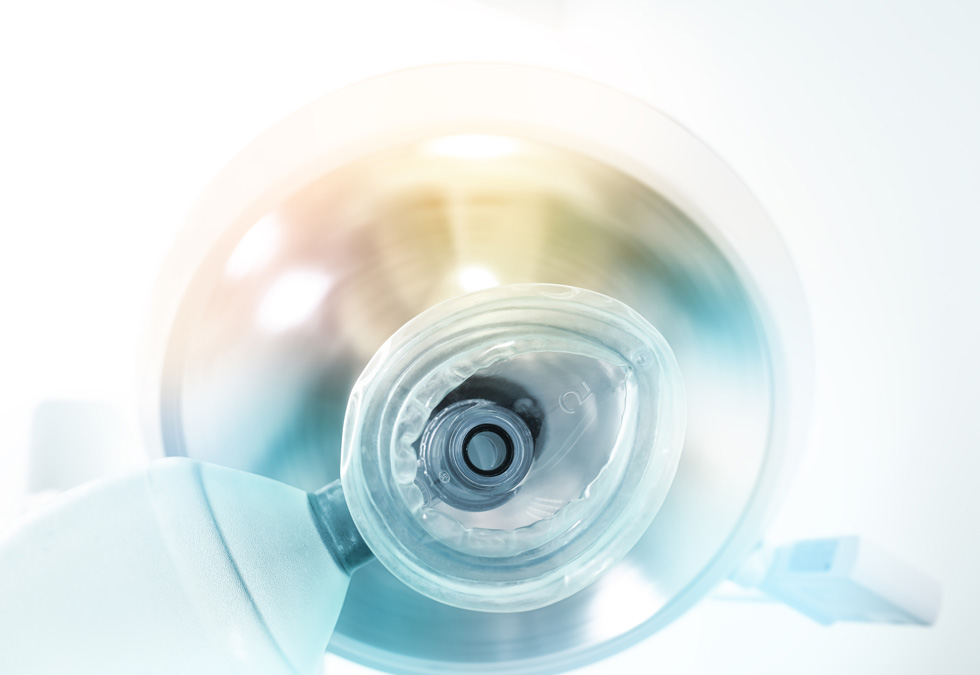 Nahaufnahme eines Beatmungsgeräts für eine Vollnarkose