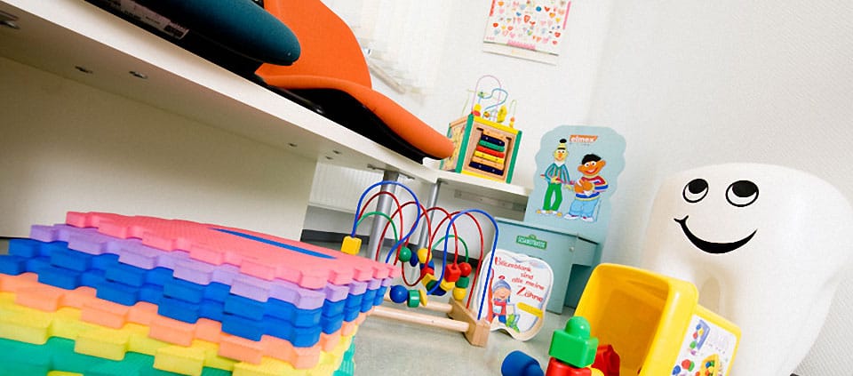 ZAP Dr. Baum Spielecke Wartezimmer